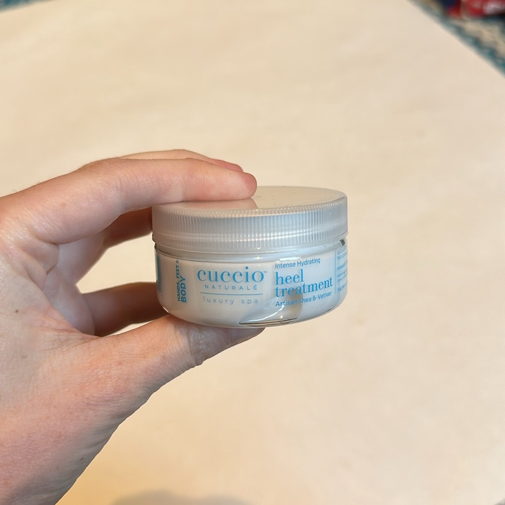Cuccio Naturale Intense hydrating heel treatment Artisan & vetiver